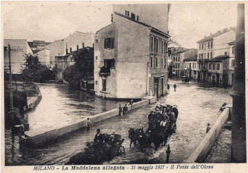 Milano, 31 maggio 1917. Il quartiere Maddalena è allagato. Clicca per ingrandire Milano, 31 maggio 1917. Il quartiere Maddalena è allagato. Clicca per ingrandire