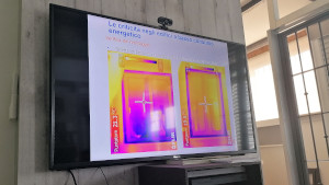 Immagine su un grande schermo relativa a problemi di installazione